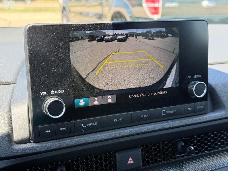 Honda CR-V Vehicle Image 18