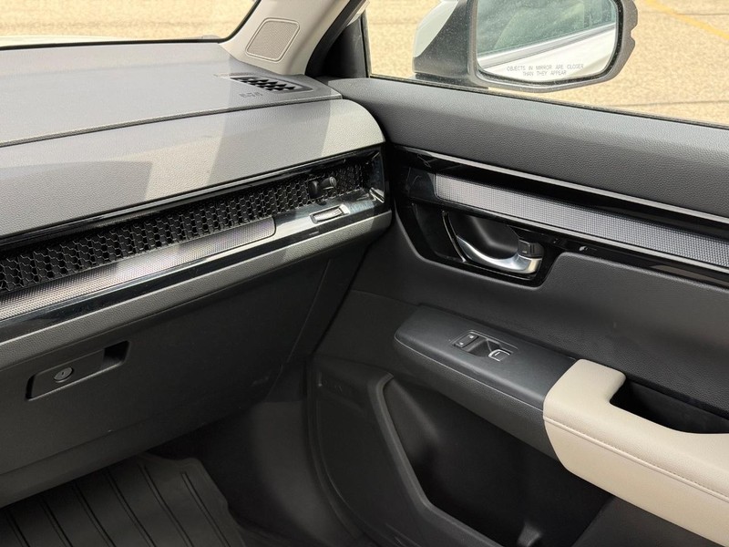 Honda CR-V Vehicle Image 14