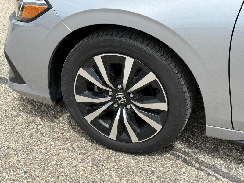 Honda Civic Hatchback Vehicle Image 6