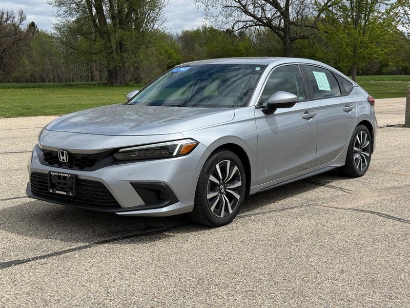 Honda Civic Hatchback Vehicle Image 7