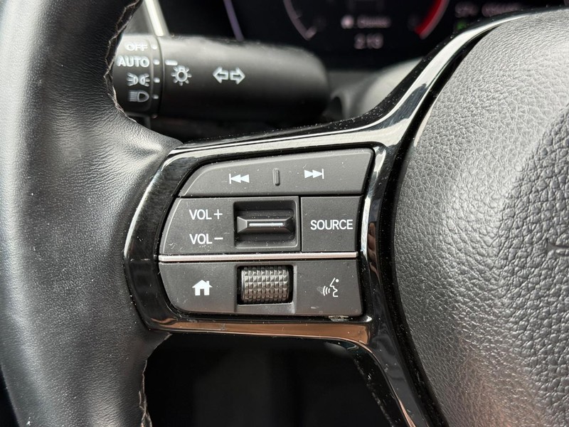 Honda Civic Hatchback Vehicle Image 15