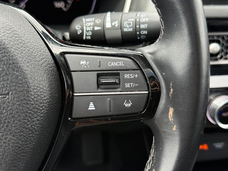 Honda Civic Hatchback Vehicle Image 16