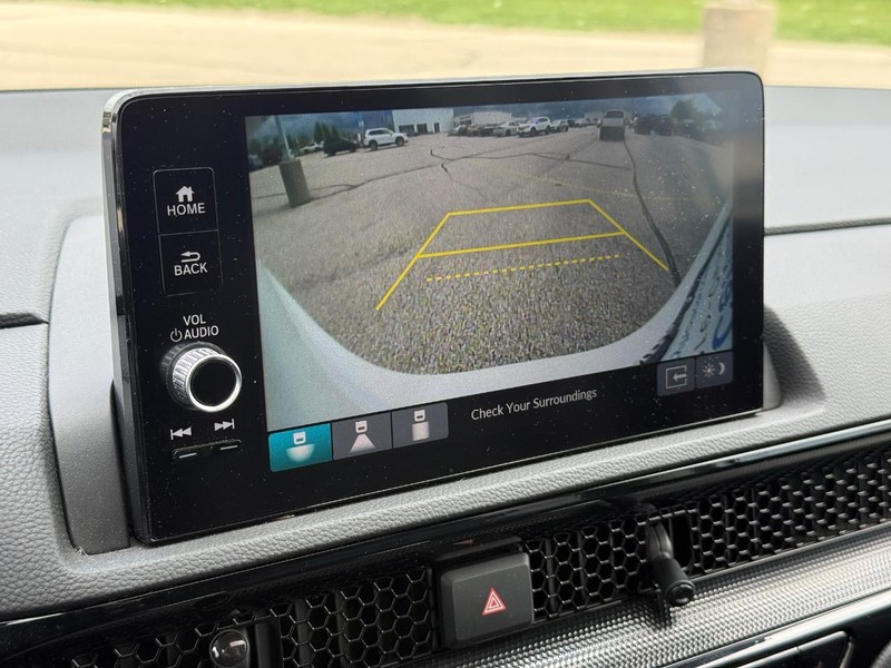 Honda CR-V Vehicle Image 18