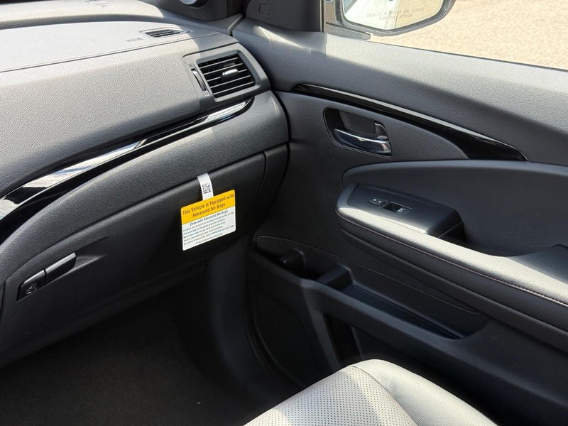 Honda Ridgeline Vehicle Image 14