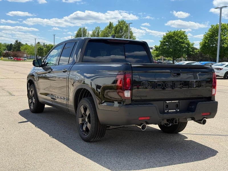 Honda Ridgeline Vehicle Image 5