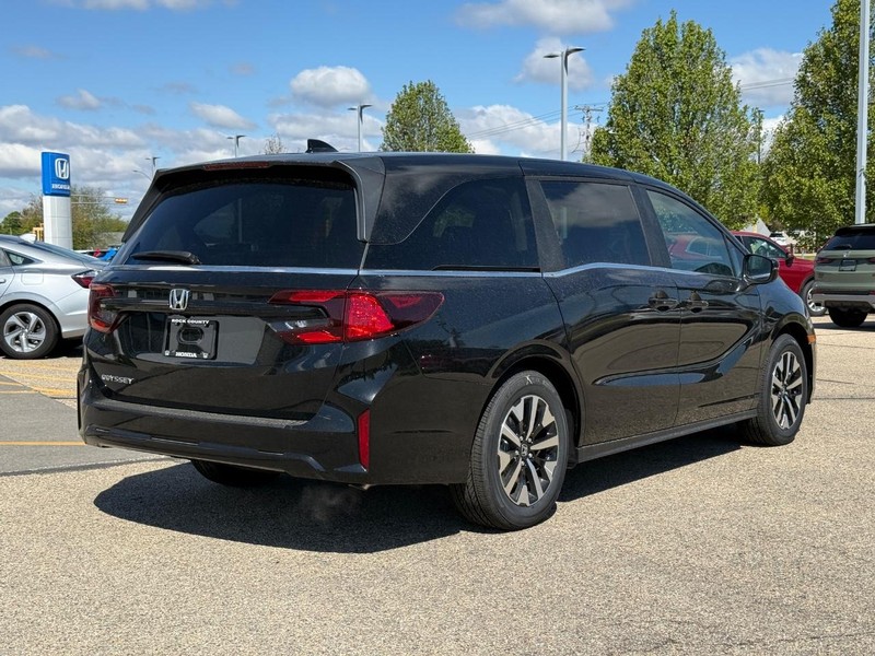 Honda Odyssey Vehicle Image 3