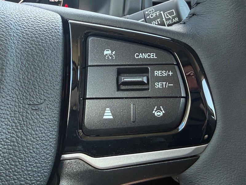 Honda Odyssey Vehicle Image 11