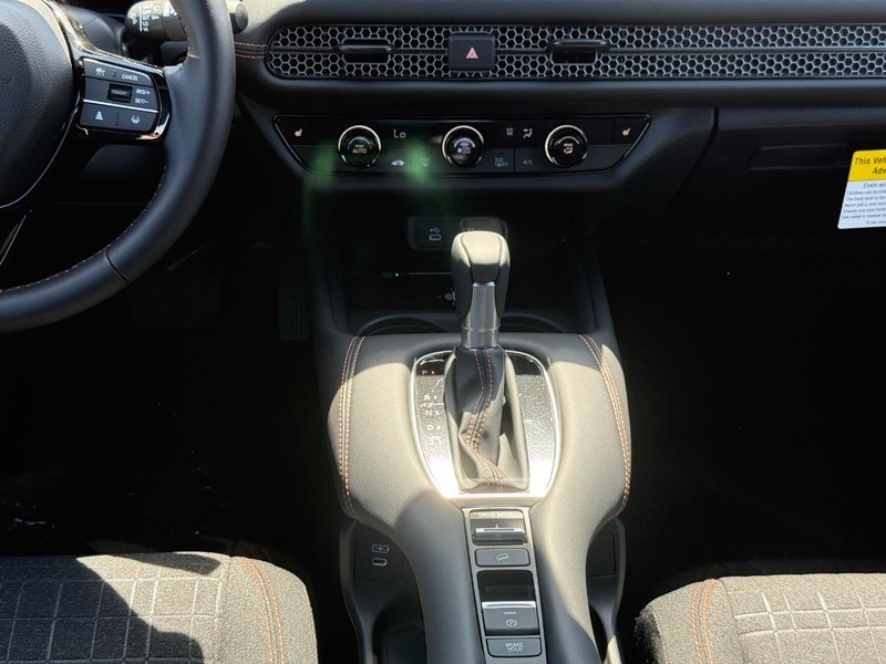 Honda HR-V Vehicle Image 11