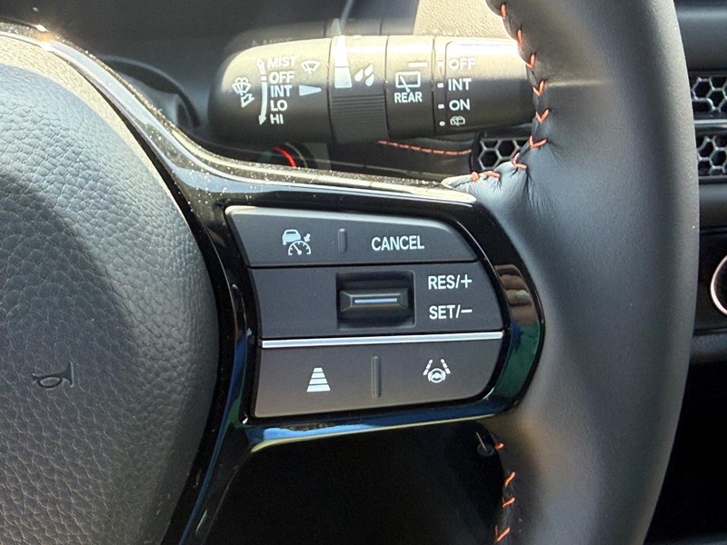 Honda HR-V Vehicle Image 15