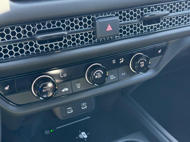 Honda HR-V Vehicle Image 18