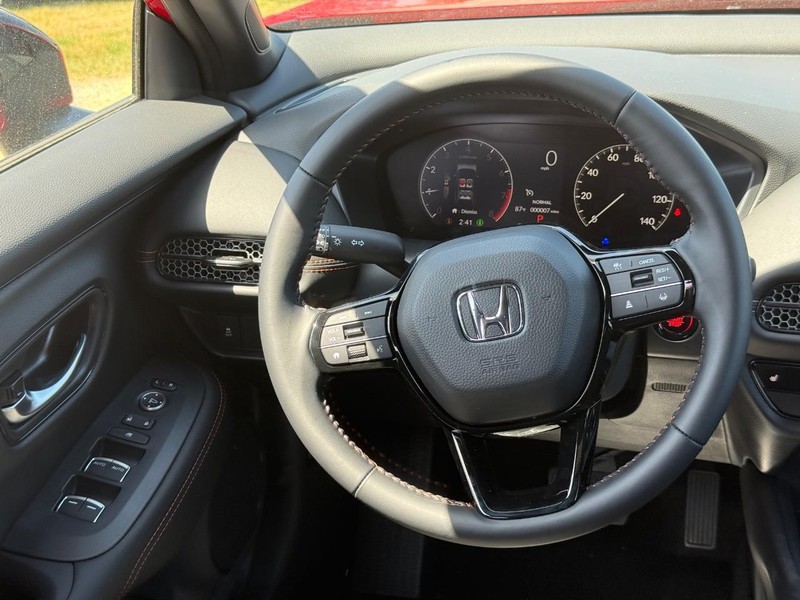 Honda HR-V Vehicle Image 13