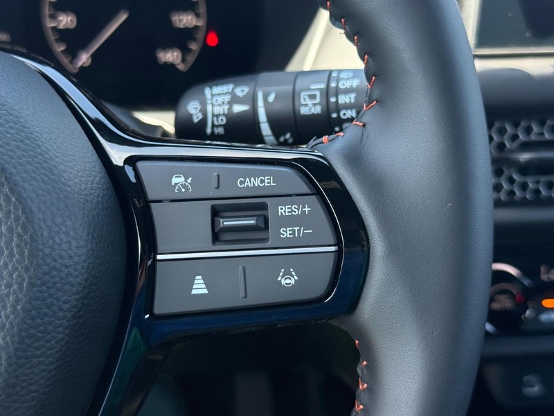 Honda HR-V Vehicle Image 16