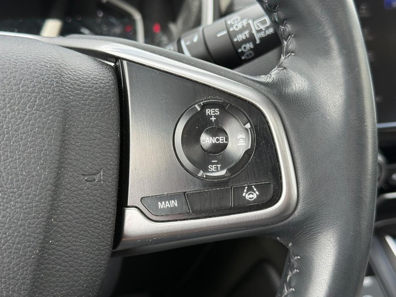 Honda CR-V Vehicle Image 16