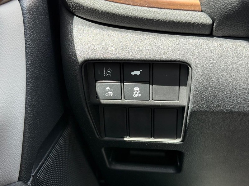 Honda CR-V Vehicle Image 21