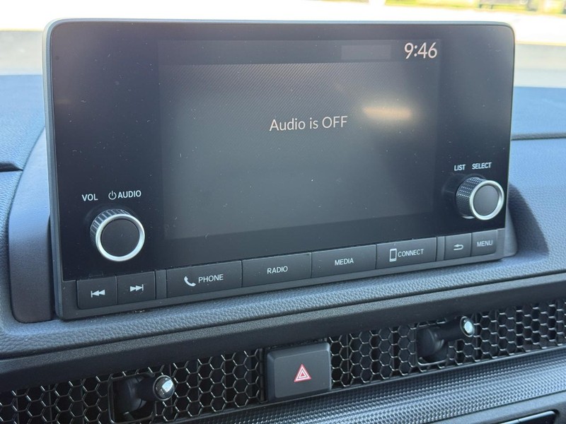 Honda CR-V Vehicle Image 17