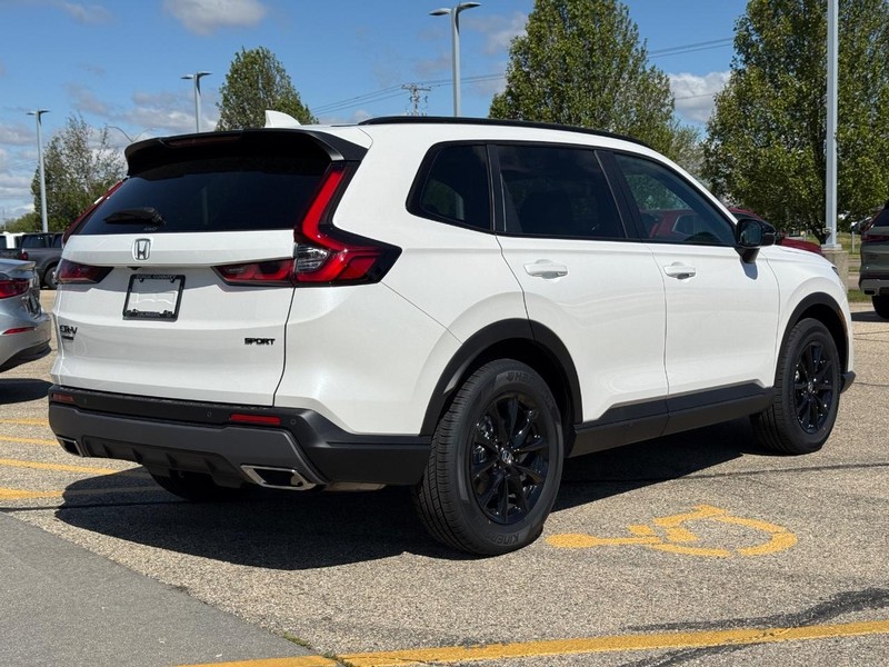 Honda CR-V Hybrid Vehicle Image 3
