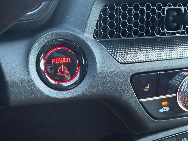 Honda CR-V Hybrid Vehicle Image 11