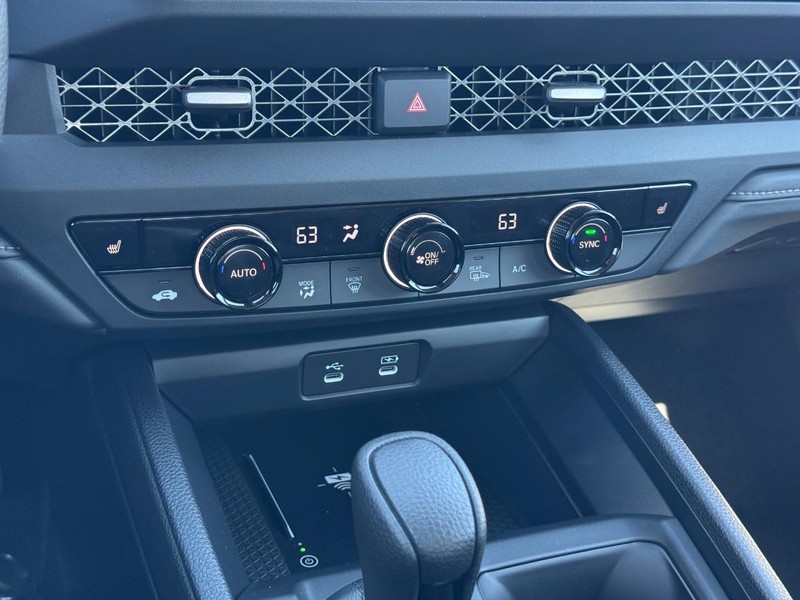 Honda Accord Sedan Vehicle Image 14