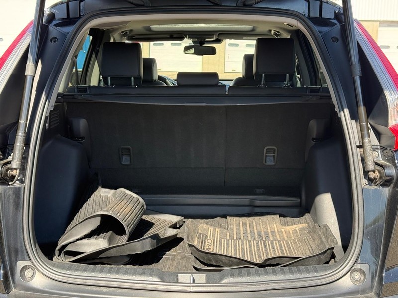 Honda CR-V Vehicle Image 6