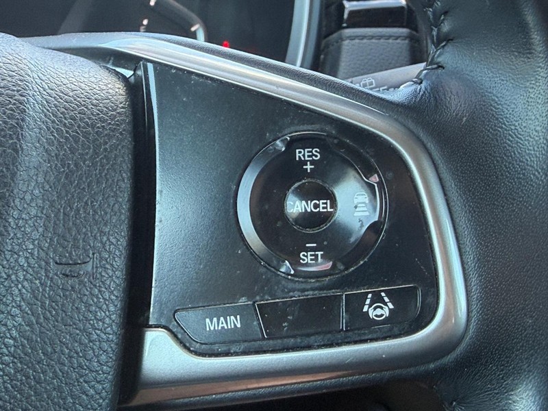 Honda CR-V Vehicle Image 15