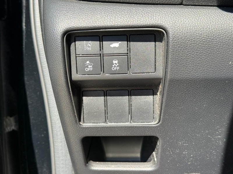 Honda CR-V Vehicle Image 23