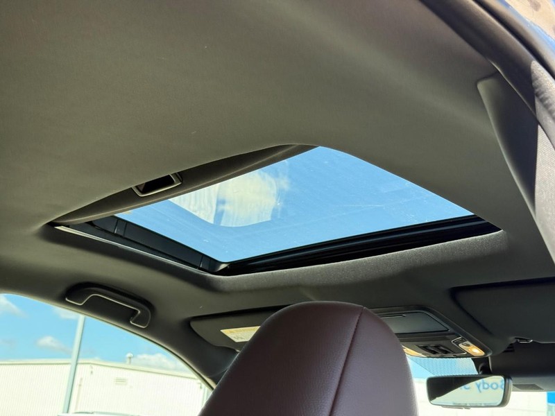 Honda Ridgeline Vehicle Image 6