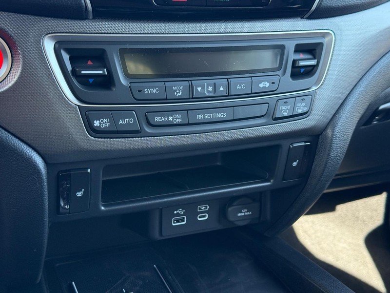 Honda Ridgeline Vehicle Image 14