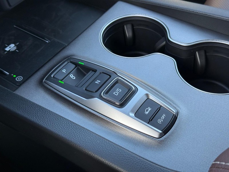 Honda Ridgeline Vehicle Image 15