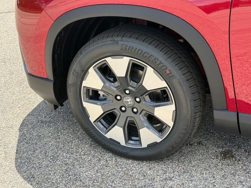 Honda Pilot Vehicle Image 5