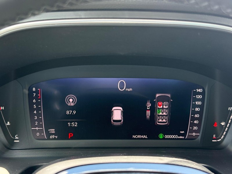Honda Pilot Vehicle Image 17