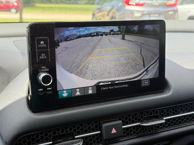 Honda HR-V Vehicle Image 18