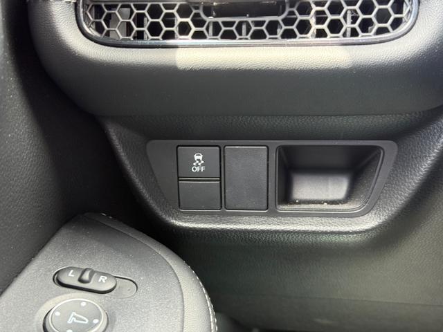 Honda HR-V Vehicle Image 21