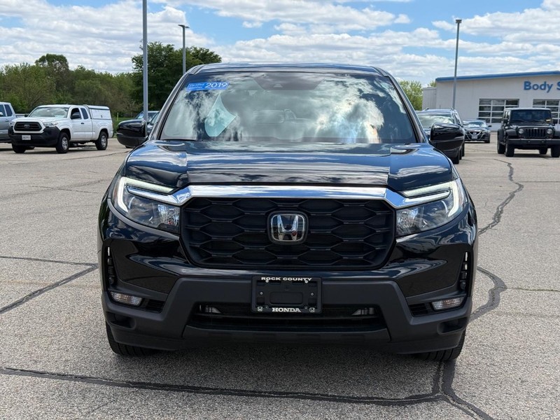 Honda Passport Vehicle Image 7