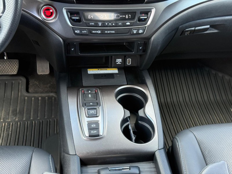 Honda Passport Vehicle Image 11