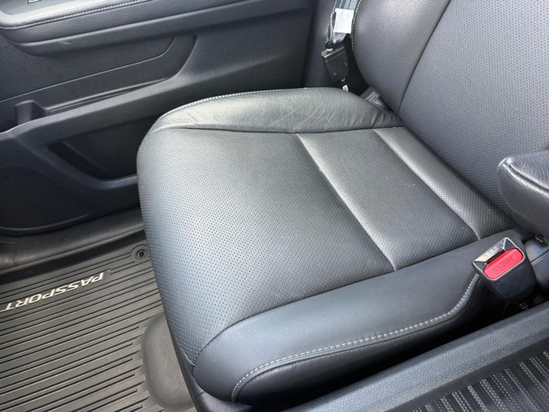Honda Passport Vehicle Image 19