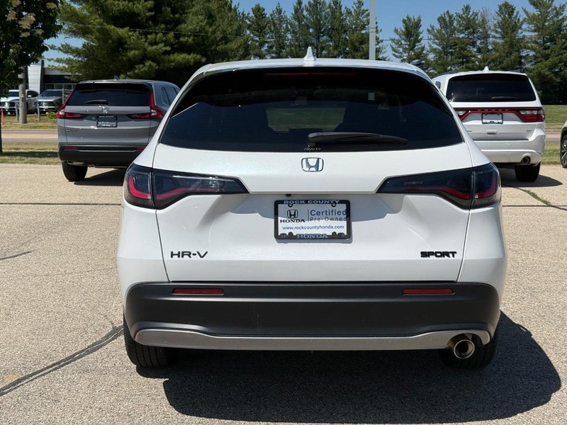 Honda HR-V Vehicle Full-screen Gallery Image 04