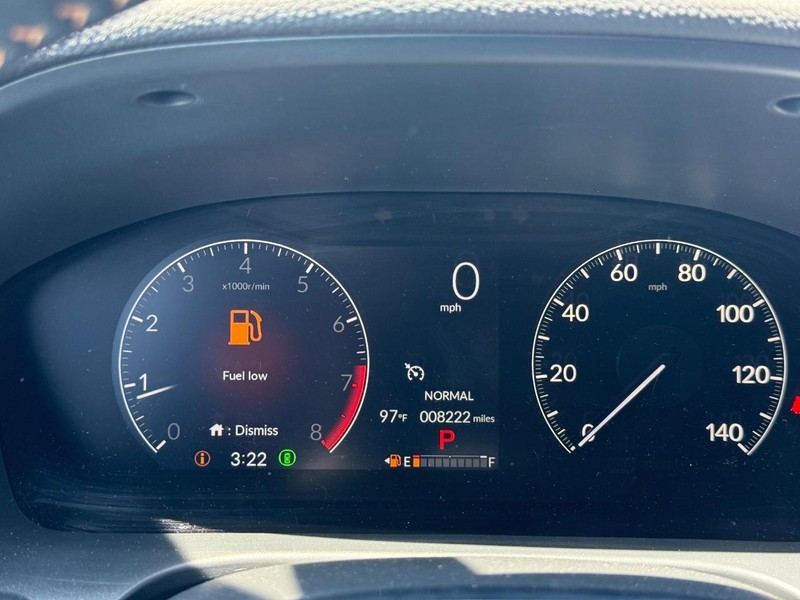 Honda HR-V Vehicle Full-screen Gallery Image 17