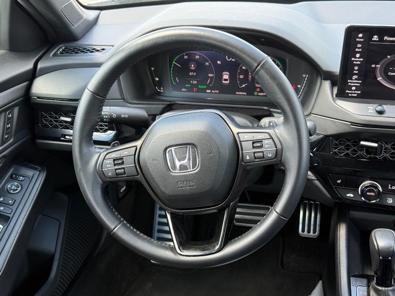 Honda Accord Hybrid Vehicle Image 13