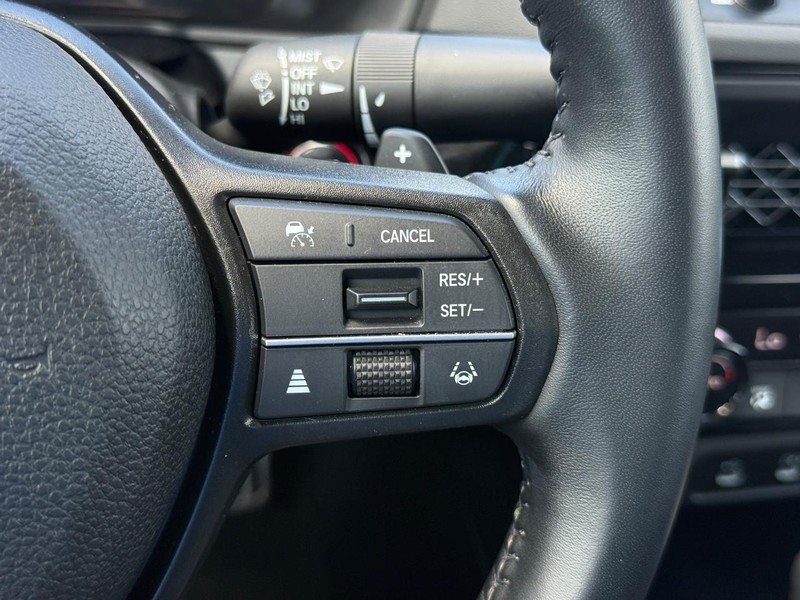 Honda Accord Hybrid Vehicle Image 16