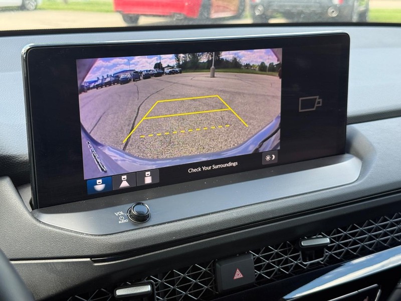 Honda Accord Hybrid Vehicle Image 18