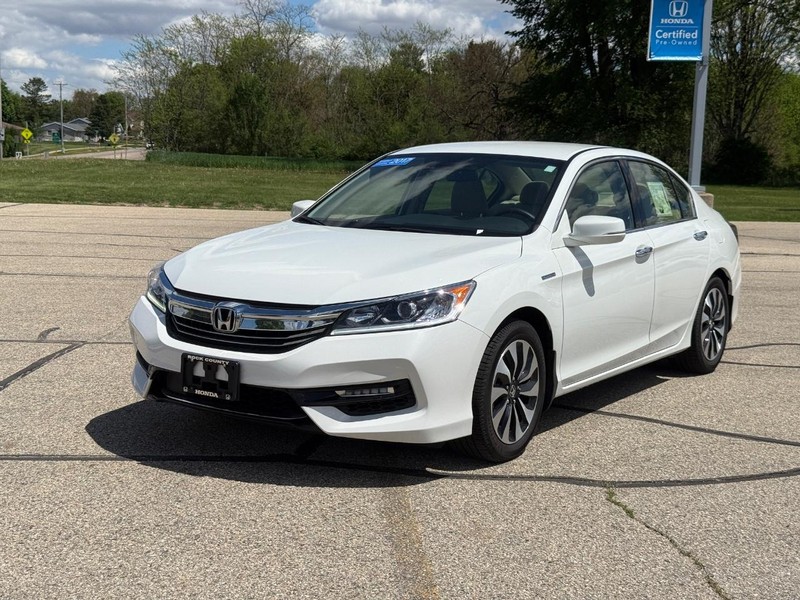 Honda Accord Hybrid Vehicle Image 7