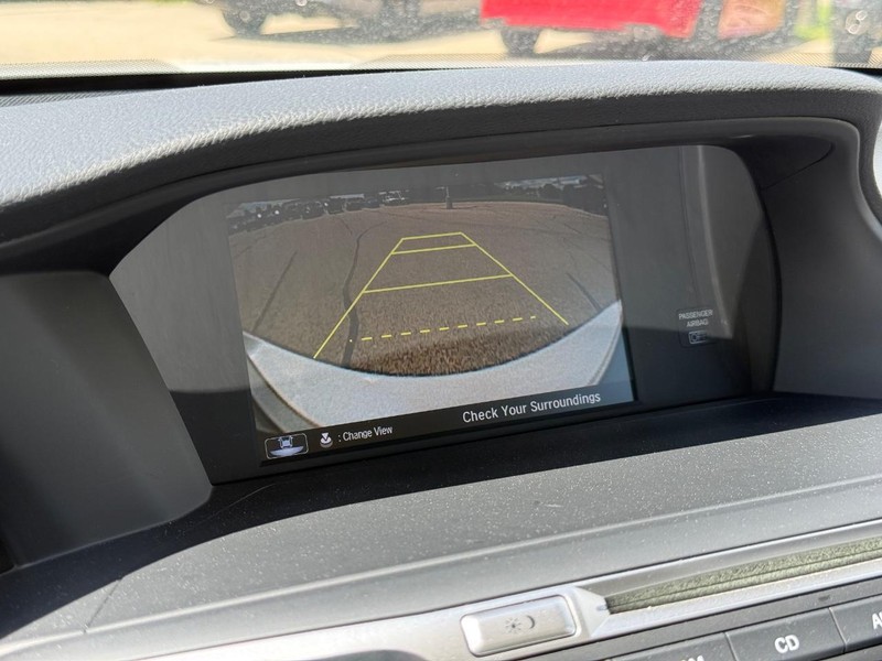 Honda Accord Hybrid Vehicle Image 17