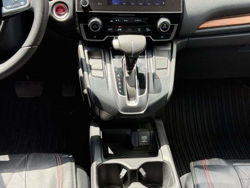 Honda CR-V Vehicle Image 12