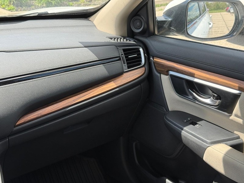 Honda CR-V Vehicle Image 14