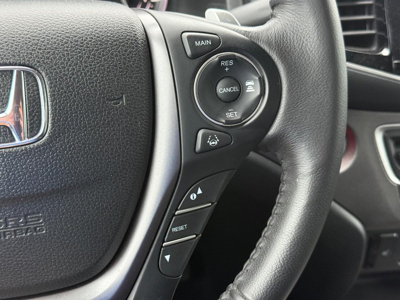 Honda Ridgeline Vehicle Full-screen Gallery Image 16