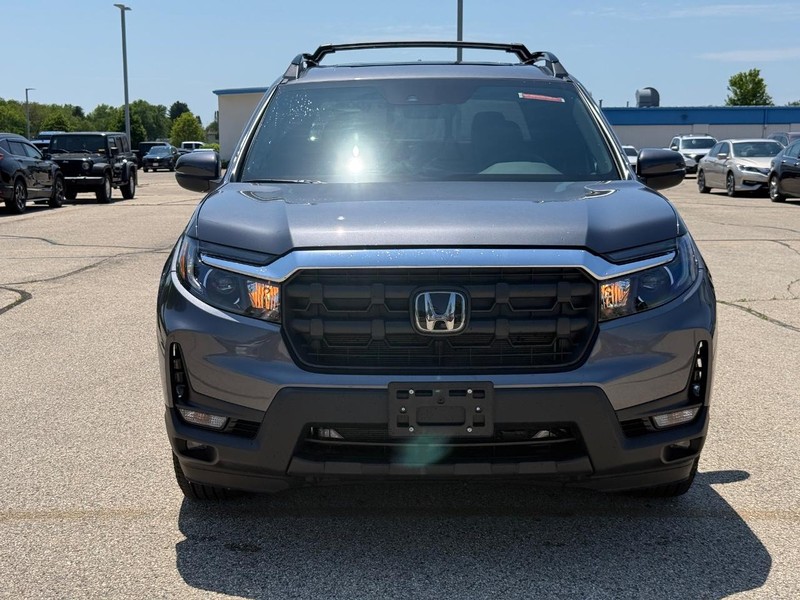 Honda Ridgeline Vehicle Full-screen Gallery Image 08