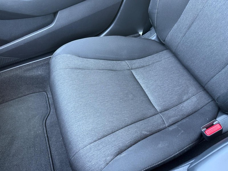 Honda Accord Sedan Vehicle Image 20