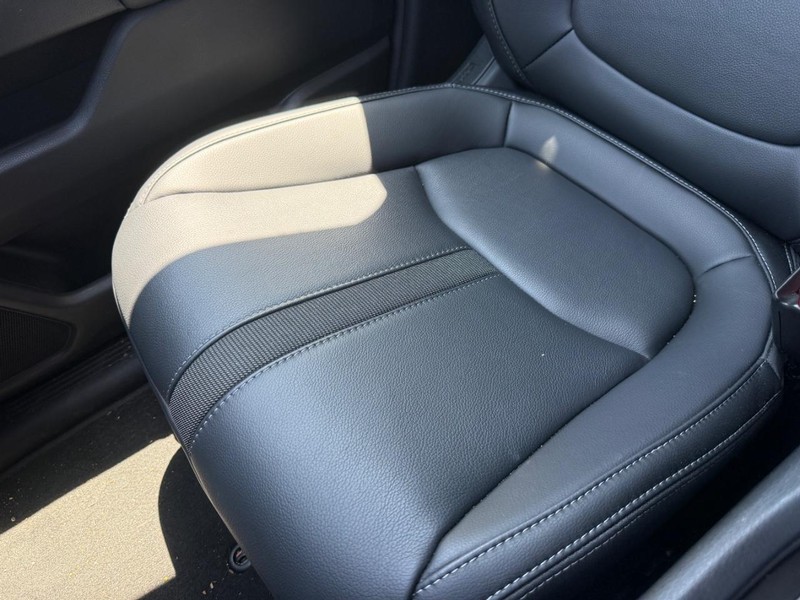Honda Pilot Vehicle Image 14