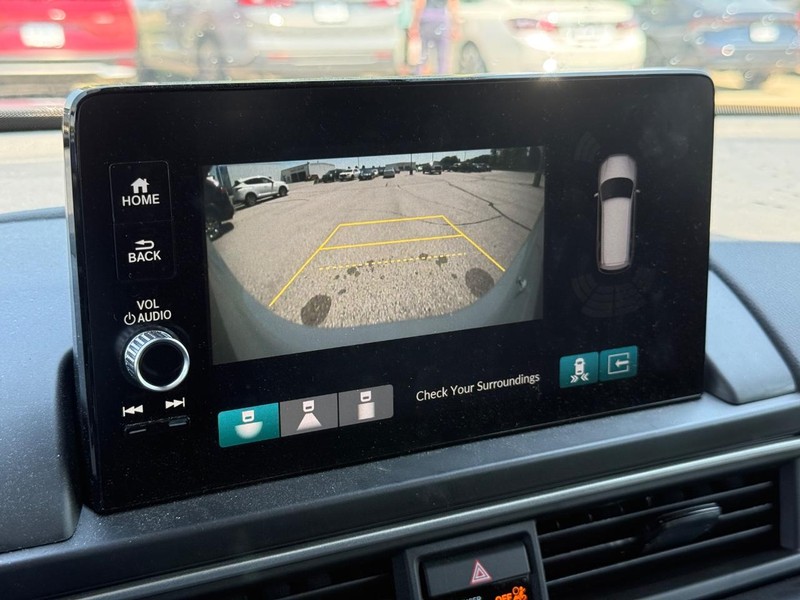 Honda Pilot Vehicle Image 16