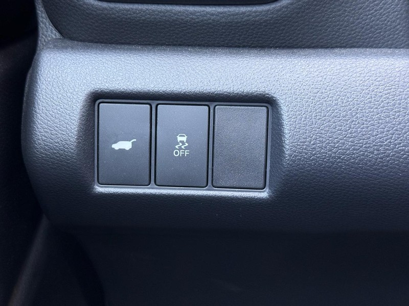 Honda Pilot Vehicle Image 17